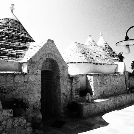 בית כפרי Trulli & Grotte Exclusive House *